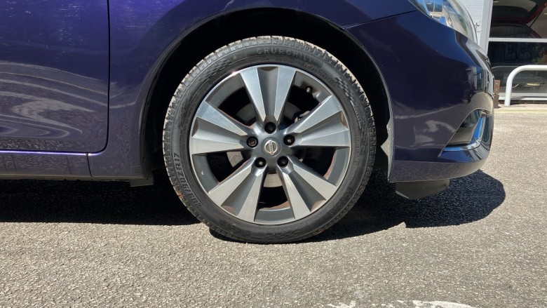 Nissan Pulsar 1.5 dCi N-Tec 5dr Diesel Hatchback